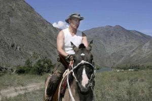 Вы спите, а революция уже случилась. Монархия президента или передел Больших Денег