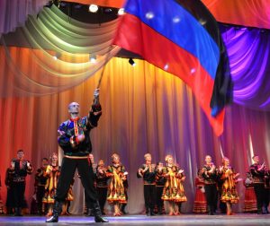 Как мне друзья и казаки Донбасс подарили
