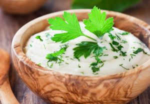 Крем салат из репчатого лука и картофеля к рыбе и крепким напиткам
