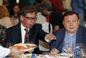 Вы спите, а революция уже случилась. Монархия президента или передел Больших Денег